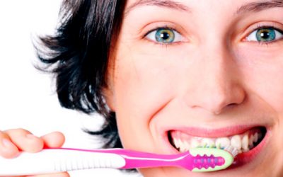 Como fazer uma correta escovação dentária?
